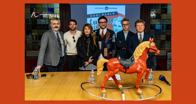 Così parlò Luciano De Crescenzo: il nuovo podcast RaiPlay Sound che celebra il “filosofo virale” di Napoli