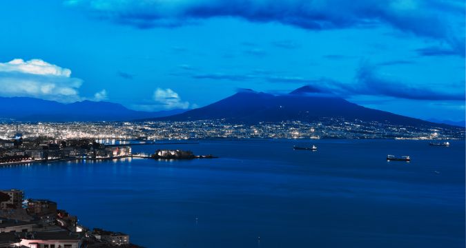 Napoli celebra il suo mito eterno: “Il Mito di Partenope” tra storia, cultura e mistero