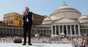 Napoli Città Danzante: Piazza del Plebiscito celebra la Giornata Mondiale della Danza 2025