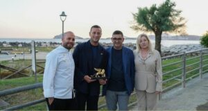 Pozzuoli celebra l’eccellenza: cena-evento per Nicola Scamardella al White Chill Out