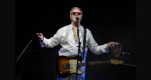 Umberto Tozzi live a Diamante durante il Notte Rosa Final Tour