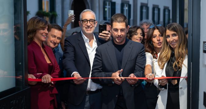 Alessandro Legora rafforza il legame con Napoli con la nuova boutique di Piazza dei Martiri